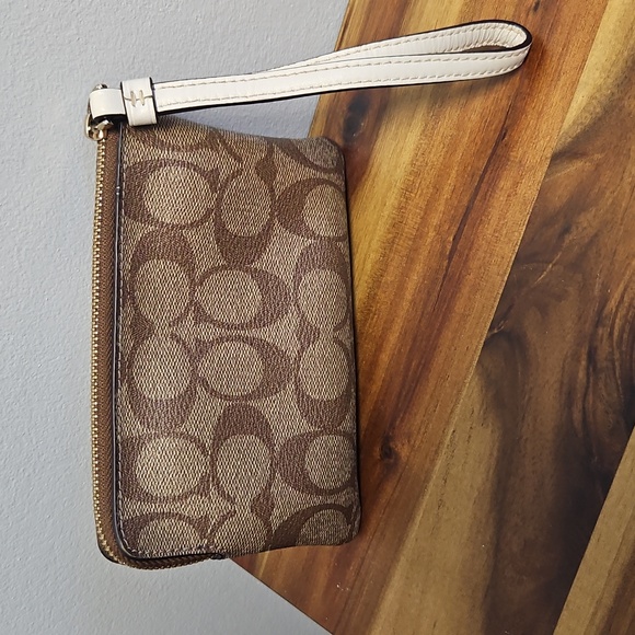 Coach Signature Brown and Cream Wristlet Wallet - Picture 2 of 6